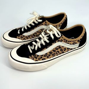 VANS Women’s Style 36 Decon Sf Mini Leopard Suede Lace Up - NWOT - Size 7